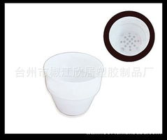 台州市椒江欣居塑胶制品厂 优质塑料桶与塑料罐产品一览